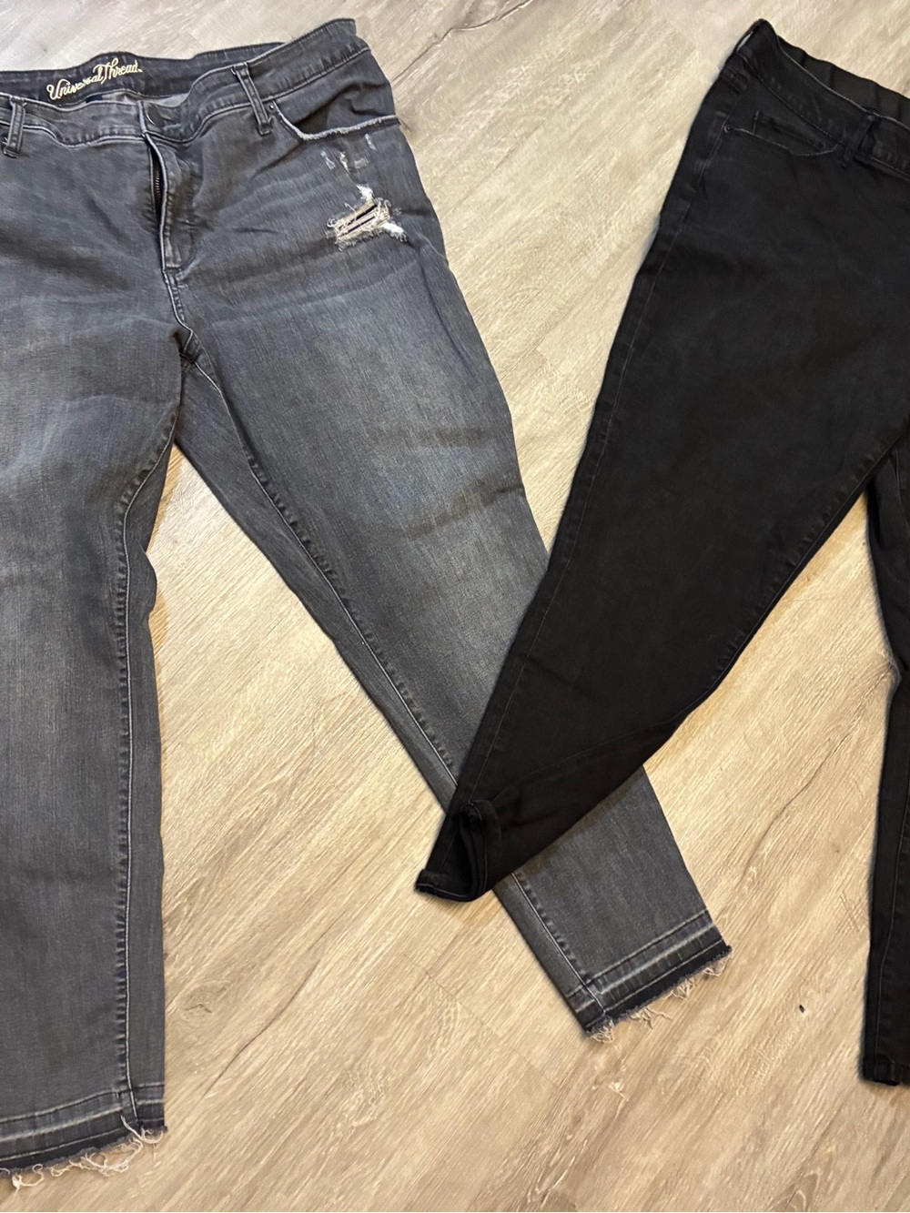 Universal Thread Gray & Black Ankle Skinny Jeans Duo